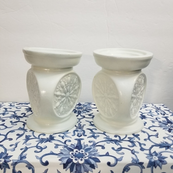 Vintage 1972 Mexican Ceramic White Candle Holders, 7 inches - Picture 3 of 7